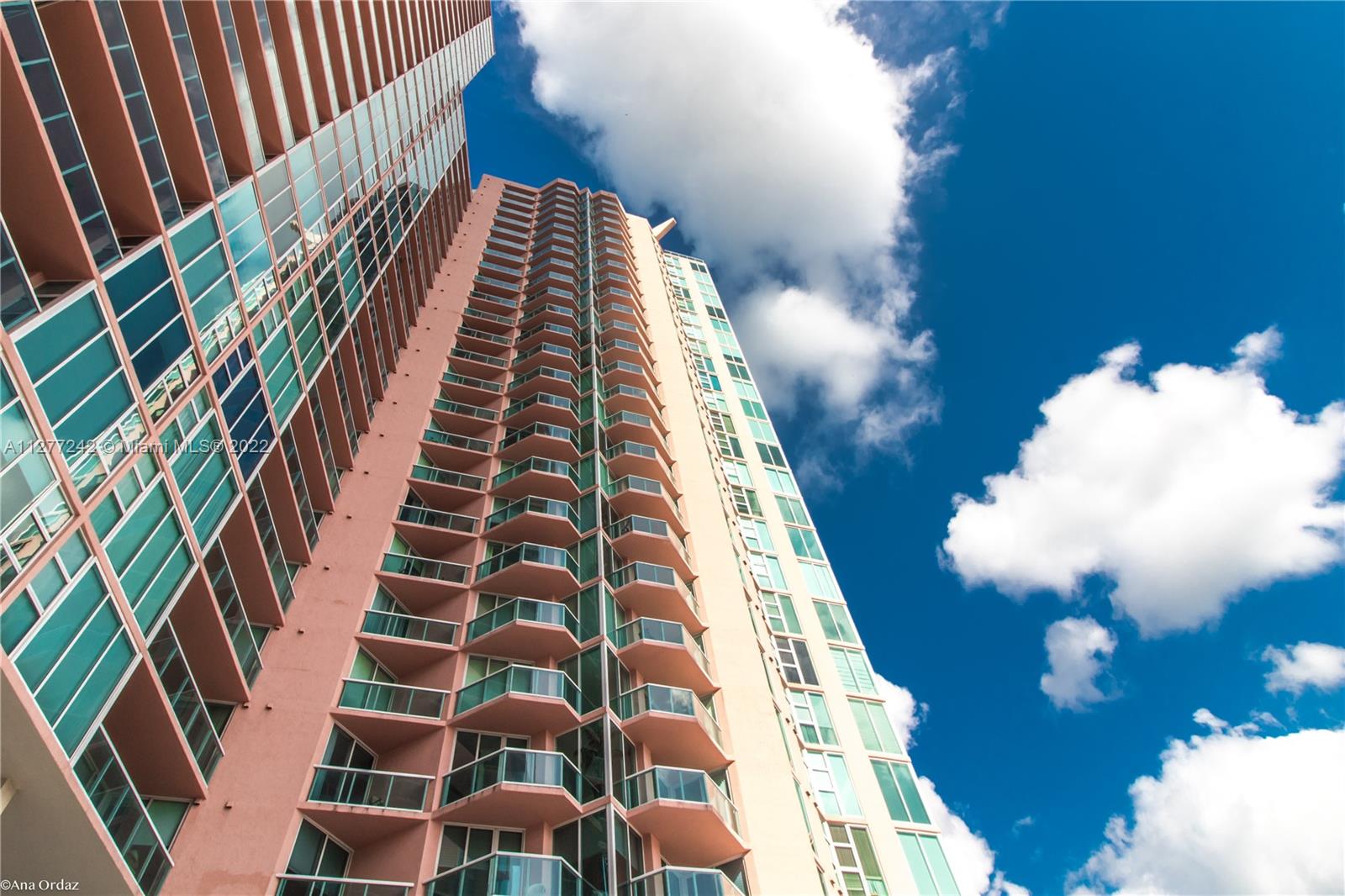 3370 190 St, Aventura, FL, 33180 United States, 2 Bedrooms Bedrooms, ,2 BathroomsBathrooms,Residential,For Sale,190 St,A11277242