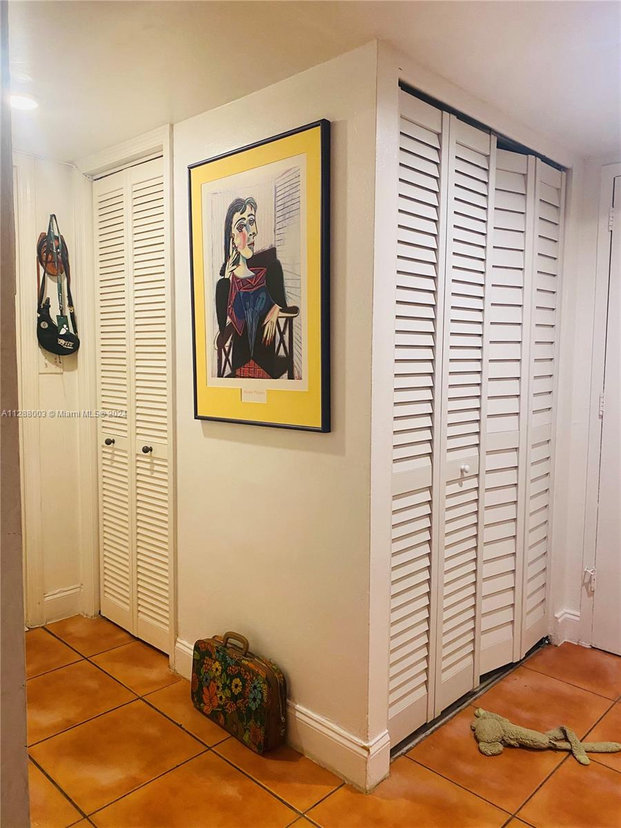 345 Ocean Dr 307, Miami Beach, Florida 33139, 1 Bedroom Bedrooms, ,1 BathroomBathrooms,Residential,For Sale,345 Ocean Dr 307,A11288003