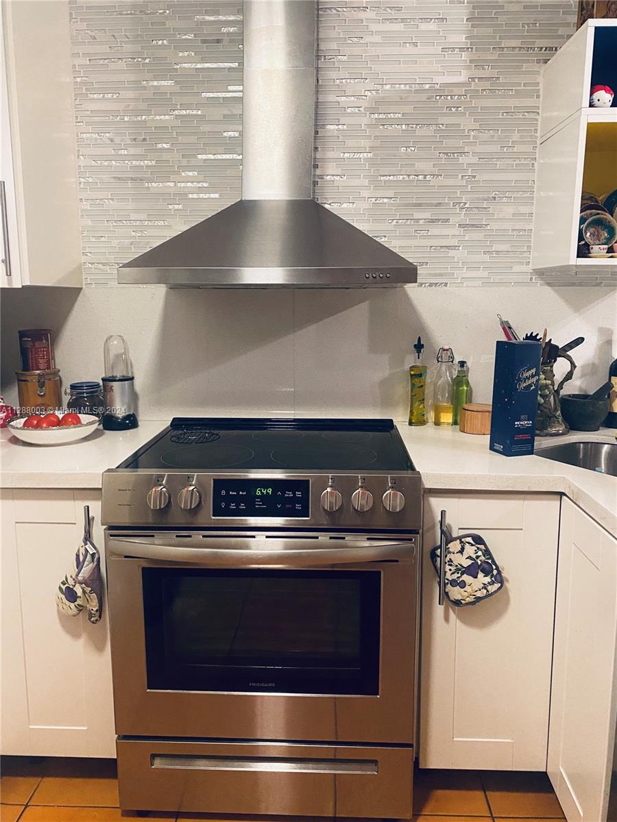 345 Ocean Dr 307, Miami Beach, Florida 33139, 1 Bedroom Bedrooms, ,1 BathroomBathrooms,Residential,For Sale,345 Ocean Dr 307,A11288003