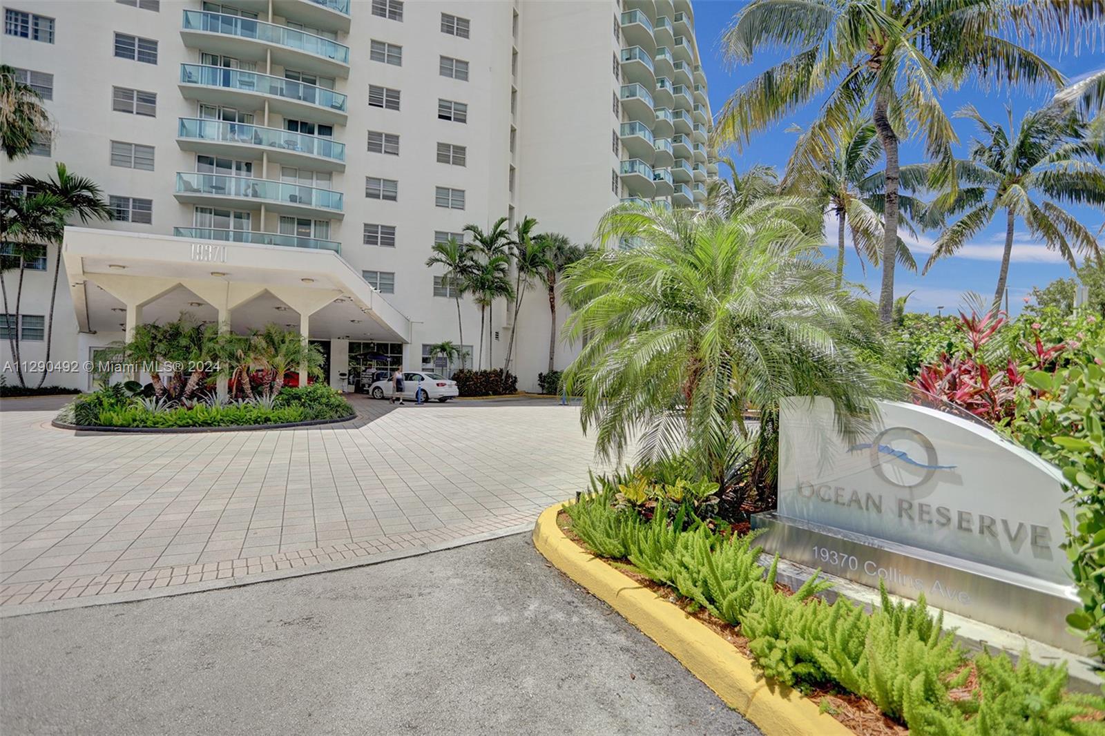 19370 Collins Ave 1504, Sunny Isles Beach, FL 33160, 2 Bedrooms Bedrooms, ,2 BathroomsBathrooms,Residential,For Sale,Collins Ave,A11290492