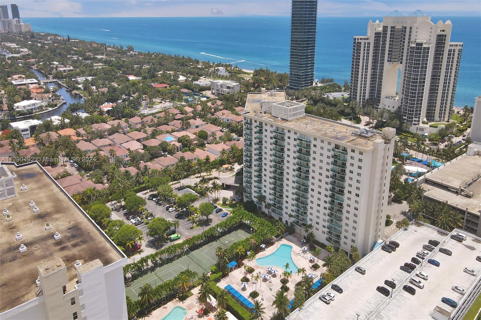 19370 Collins Ave 1504, Sunny Isles Beach, FL 33160, 2 Bedrooms Bedrooms, ,2 BathroomsBathrooms,Residential,For Sale,Collins Ave,A11290492