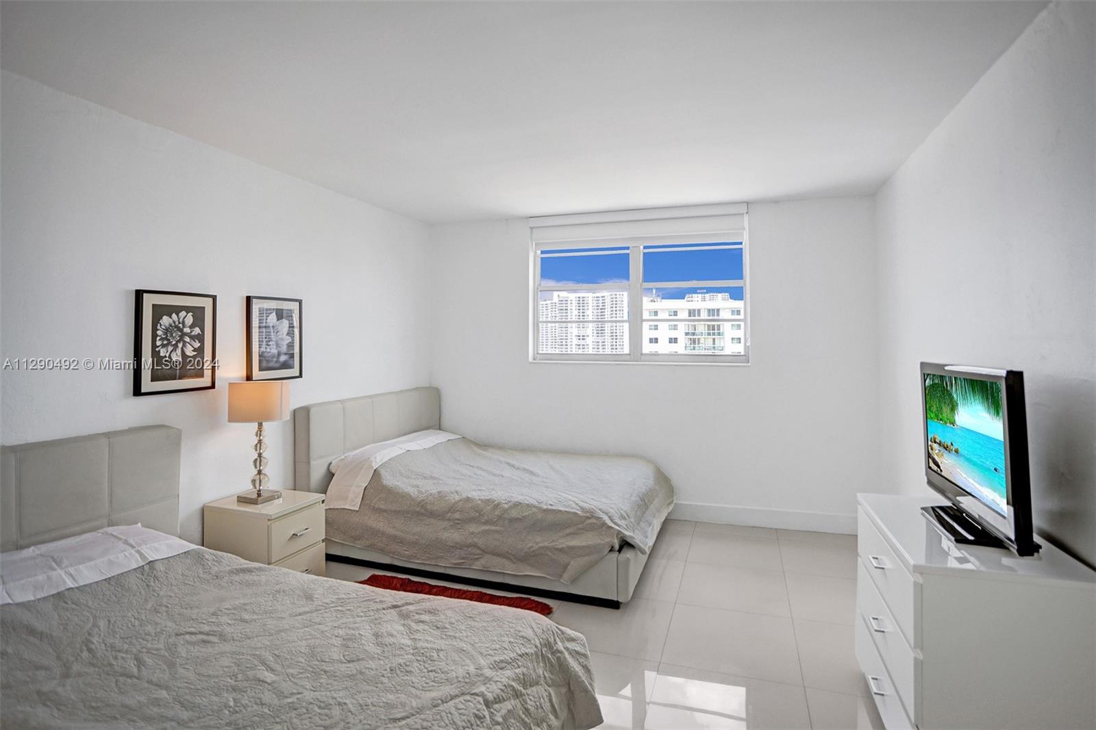 19370 Collins Ave 1504, Sunny Isles Beach, FL 33160, 2 Bedrooms Bedrooms, ,2 BathroomsBathrooms,Residential,For Sale,Collins Ave,A11290492