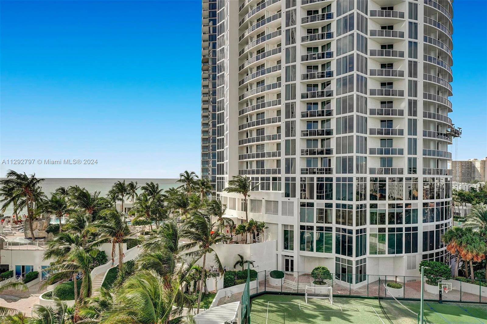 18101 Collins Ave, Sunny Isles Beach, FL, 33160 United States, 3 Bedrooms Bedrooms, ,3 BathroomsBathrooms,Residential,For Sale,Collins Ave,A11292797