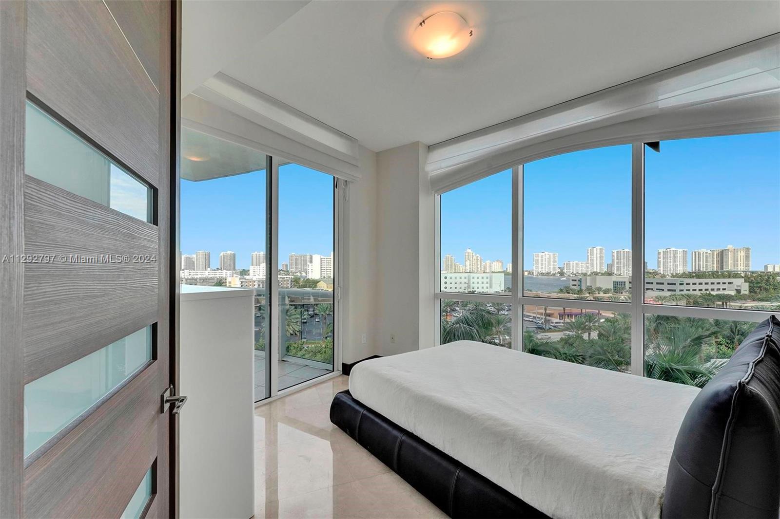 18101 Collins Ave, Sunny Isles Beach, FL, 33160 United States, 3 Bedrooms Bedrooms, ,3 BathroomsBathrooms,Residential,For Sale,Collins Ave,A11292797
