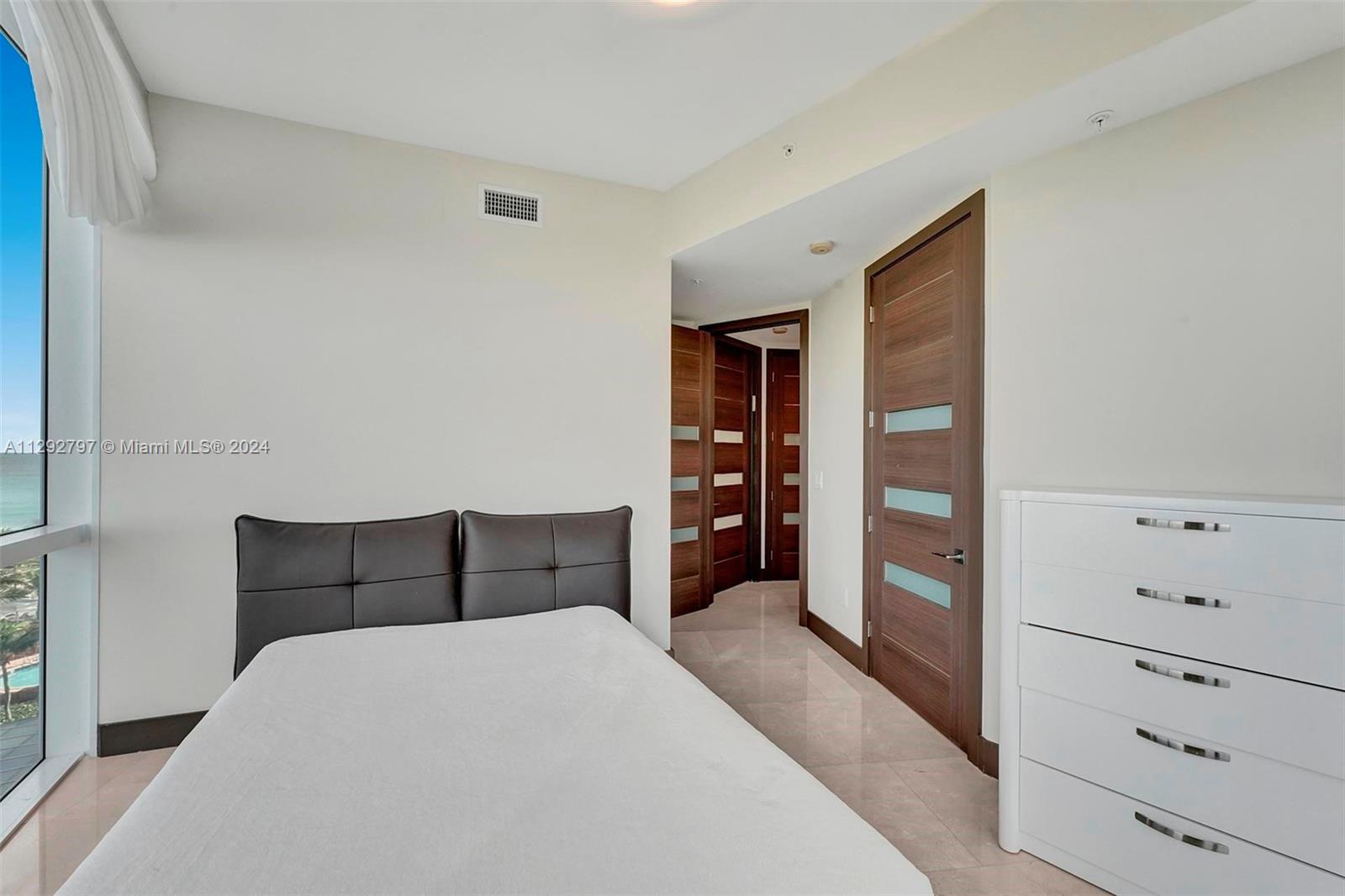 18101 Collins Ave, Sunny Isles Beach, FL, 33160 United States, 3 Bedrooms Bedrooms, ,3 BathroomsBathrooms,Residential,For Sale,Collins Ave,A11292797