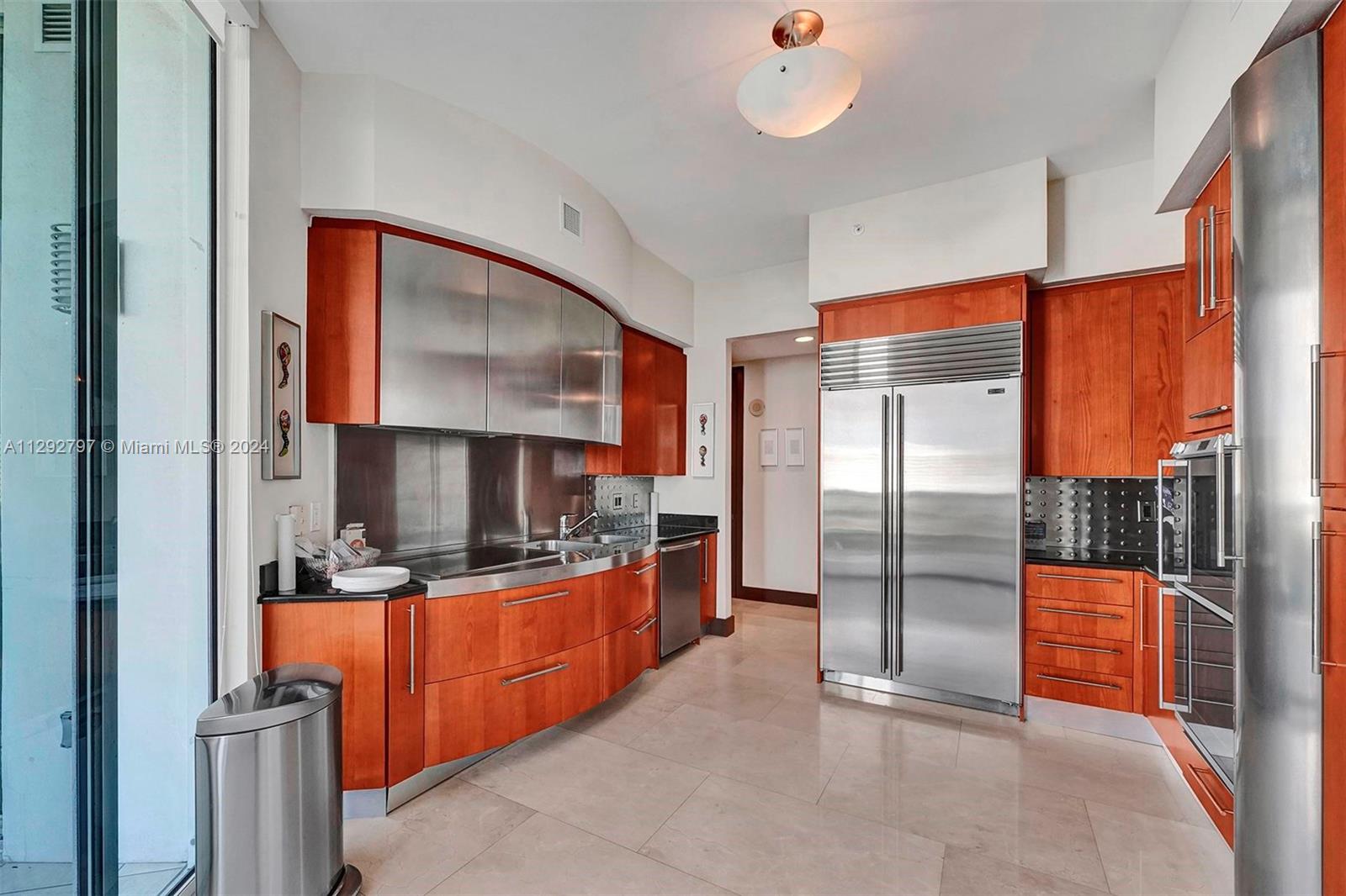 18101 Collins Ave, Sunny Isles Beach, FL, 33160 United States, 3 Bedrooms Bedrooms, ,3 BathroomsBathrooms,Residential,For Sale,Collins Ave,A11292797