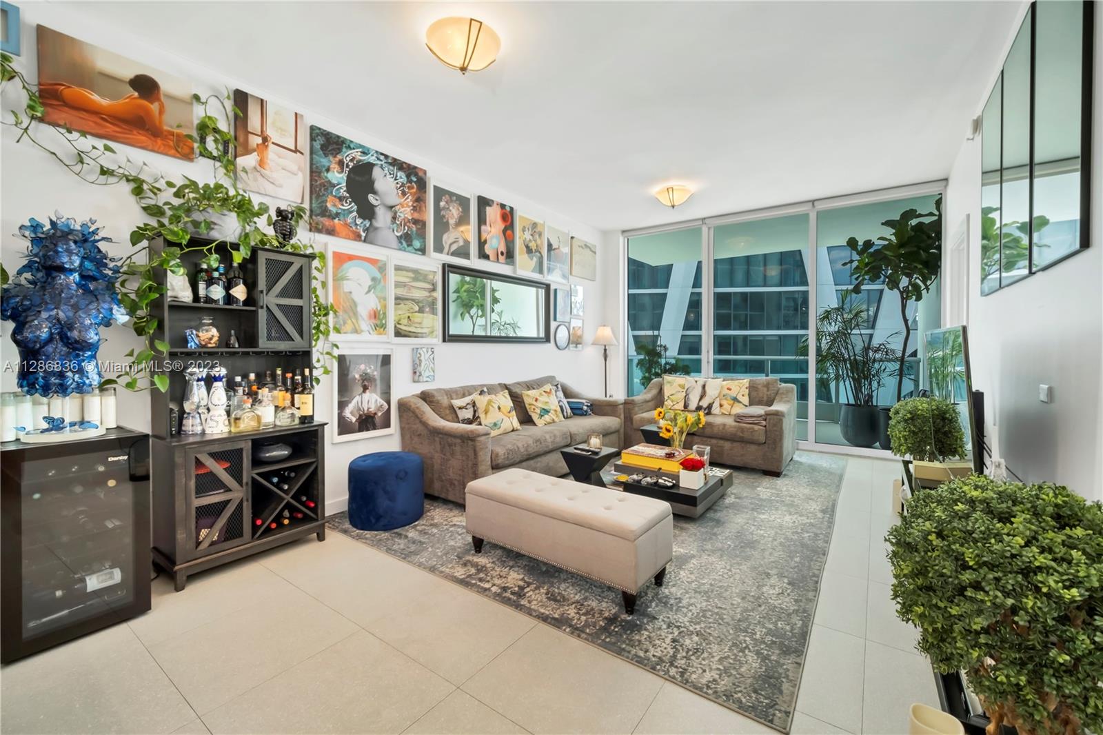 Miami, Florida 33132, 1 Bedroom Bedrooms, ,2 BathroomsBathrooms,Residential,For Sale,A11286836
