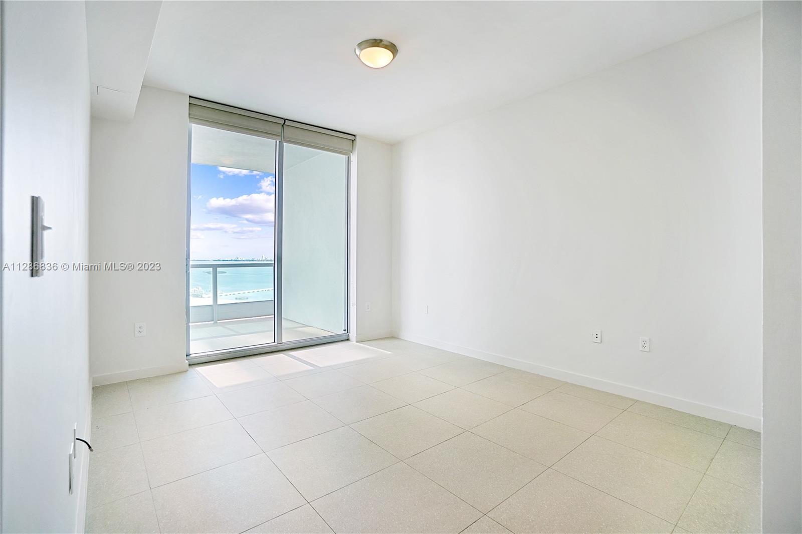 Miami, Florida 33132, 1 Bedroom Bedrooms, ,2 BathroomsBathrooms,Residential,For Sale,A11286836