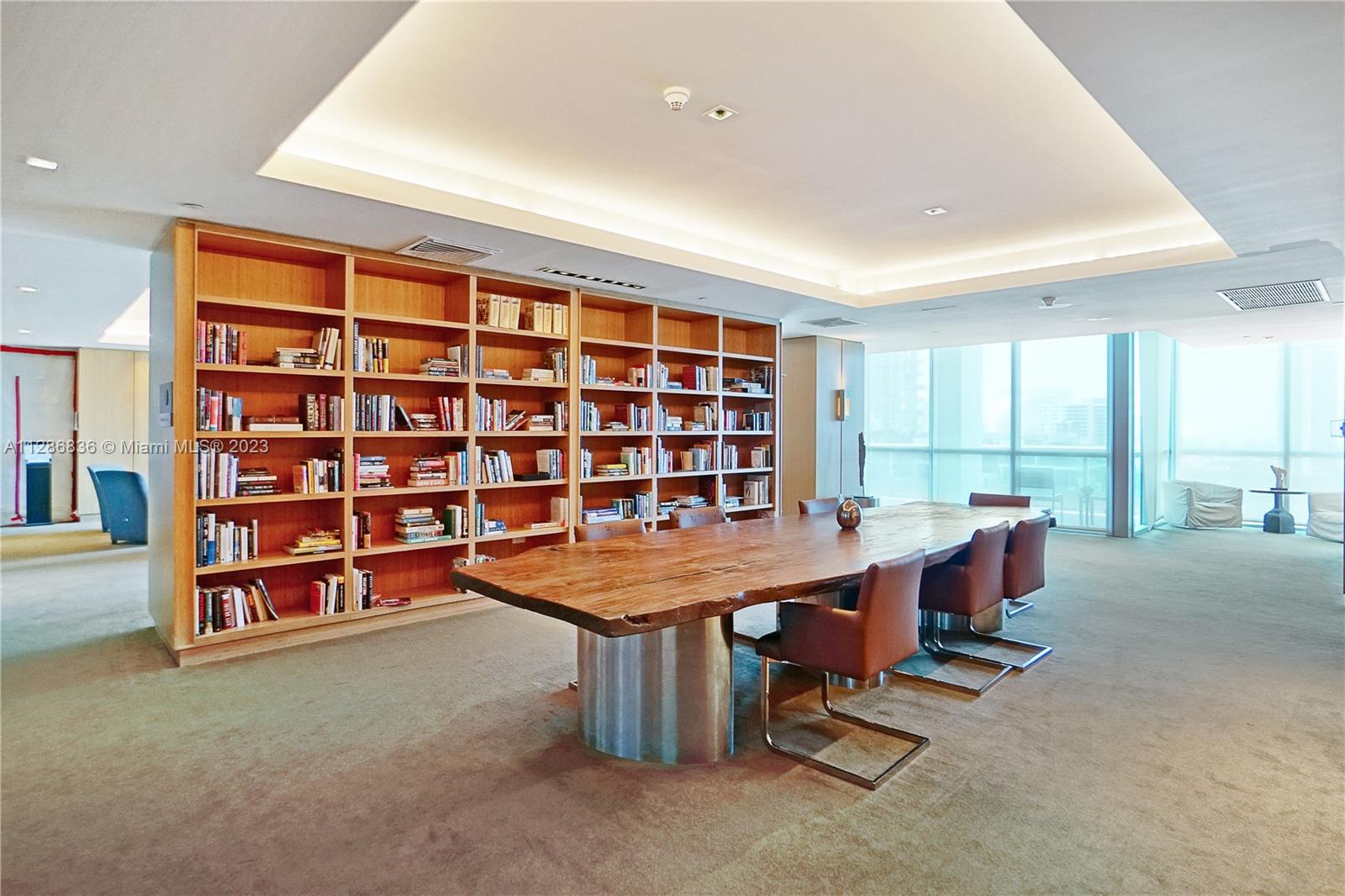 Miami, Florida 33132, 1 Bedroom Bedrooms, ,2 BathroomsBathrooms,Residential,For Sale,A11286836