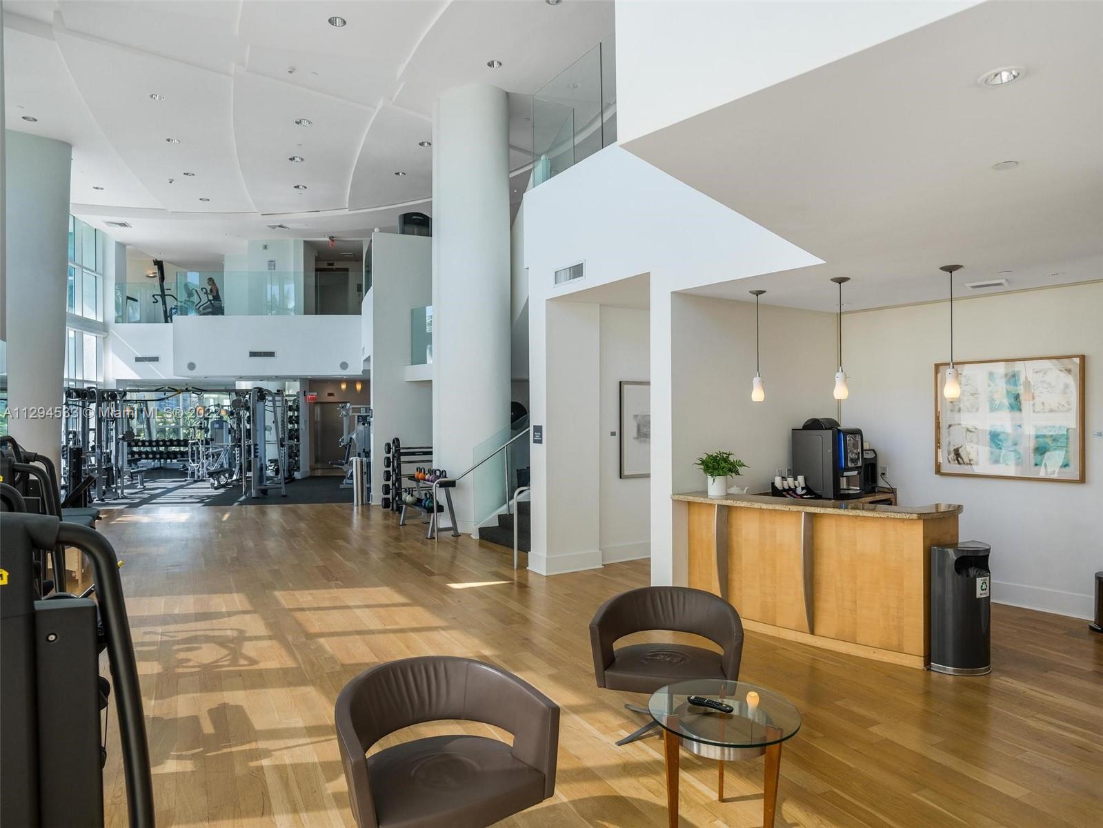 1000 Pointe Dr, Miami Beach, FL, 33139 United States, 3 Bedrooms Bedrooms, ,2 BathroomsBathrooms,Residential,For Sale,Pointe Dr,A11294533