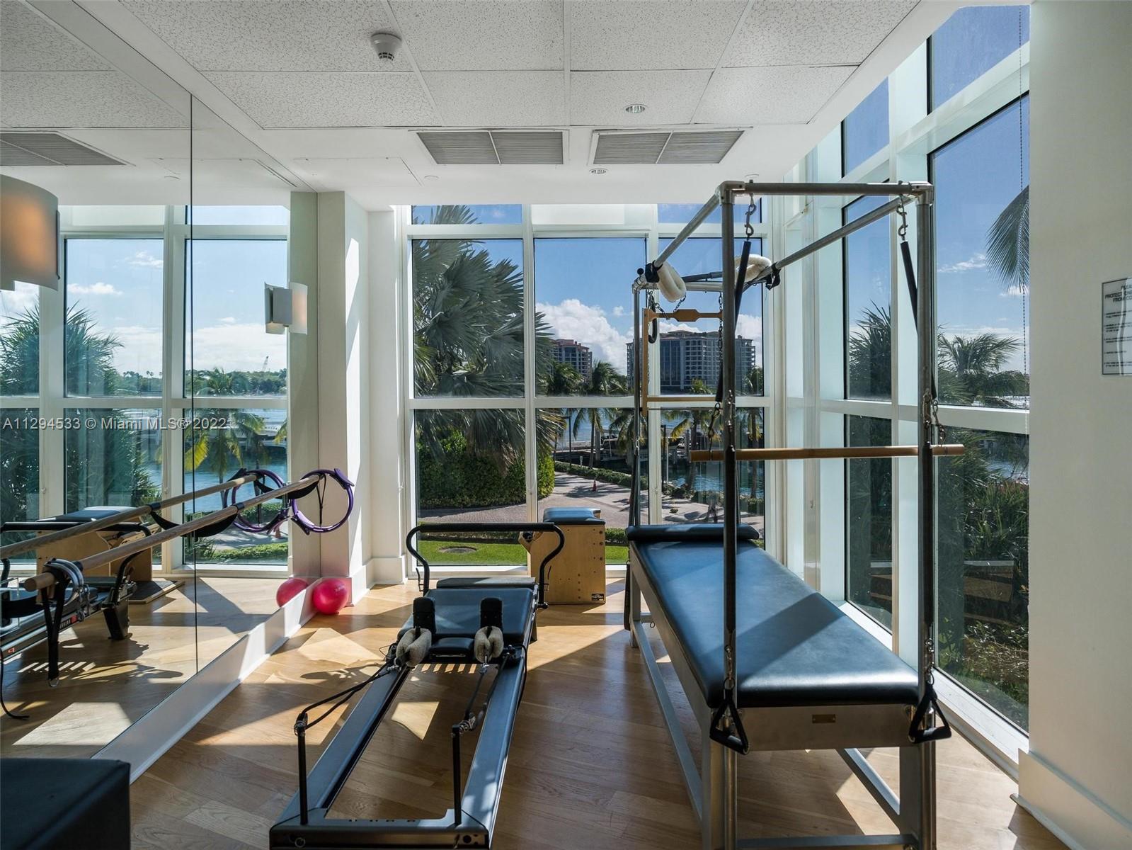 1000 Pointe Dr, Miami Beach, FL, 33139 United States, 3 Bedrooms Bedrooms, ,2 BathroomsBathrooms,Residential,For Sale,Pointe Dr,A11294533