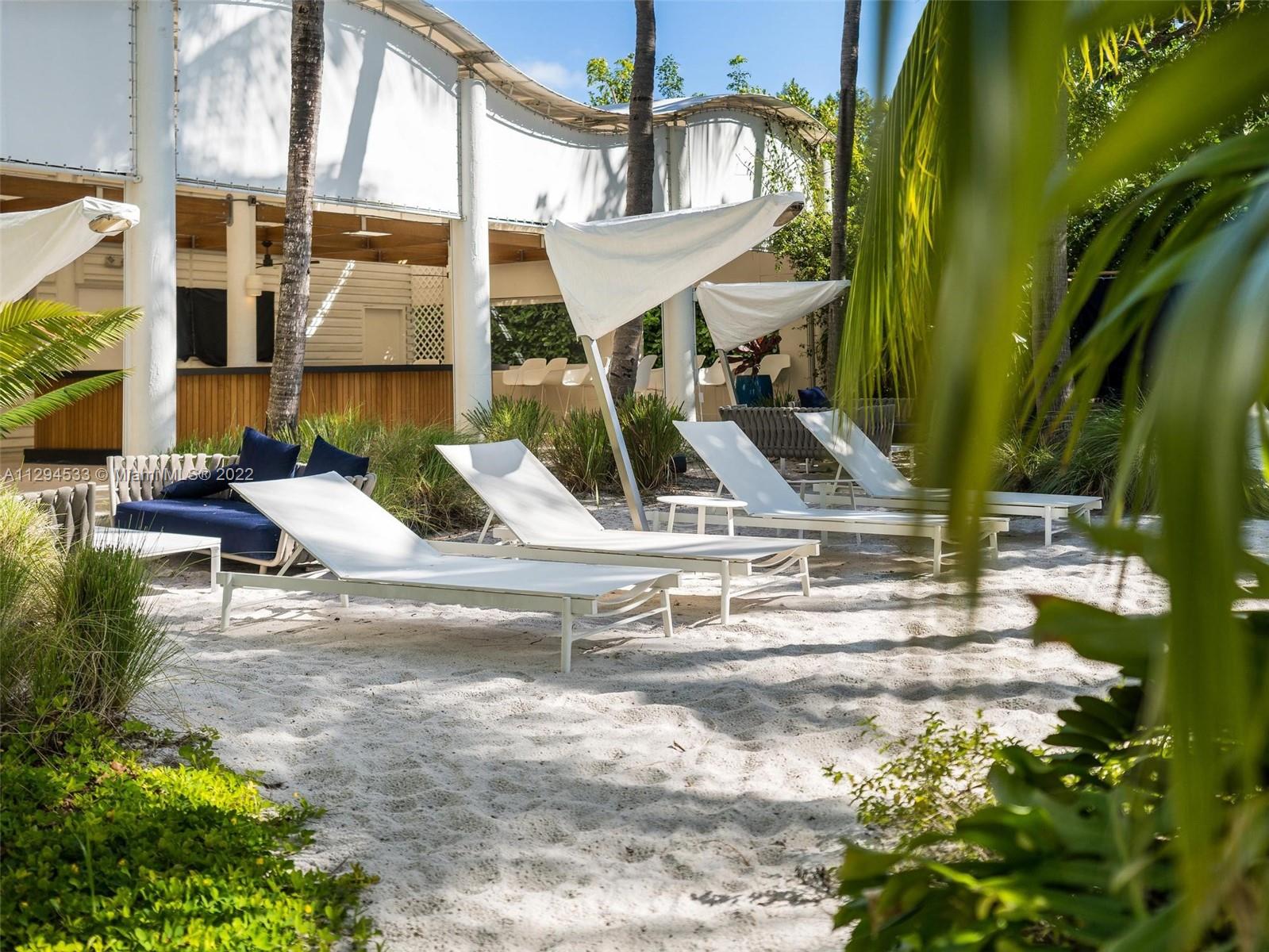 1000 Pointe Dr, Miami Beach, FL, 33139 United States, 3 Bedrooms Bedrooms, ,2 BathroomsBathrooms,Residential,For Sale,Pointe Dr,A11294533