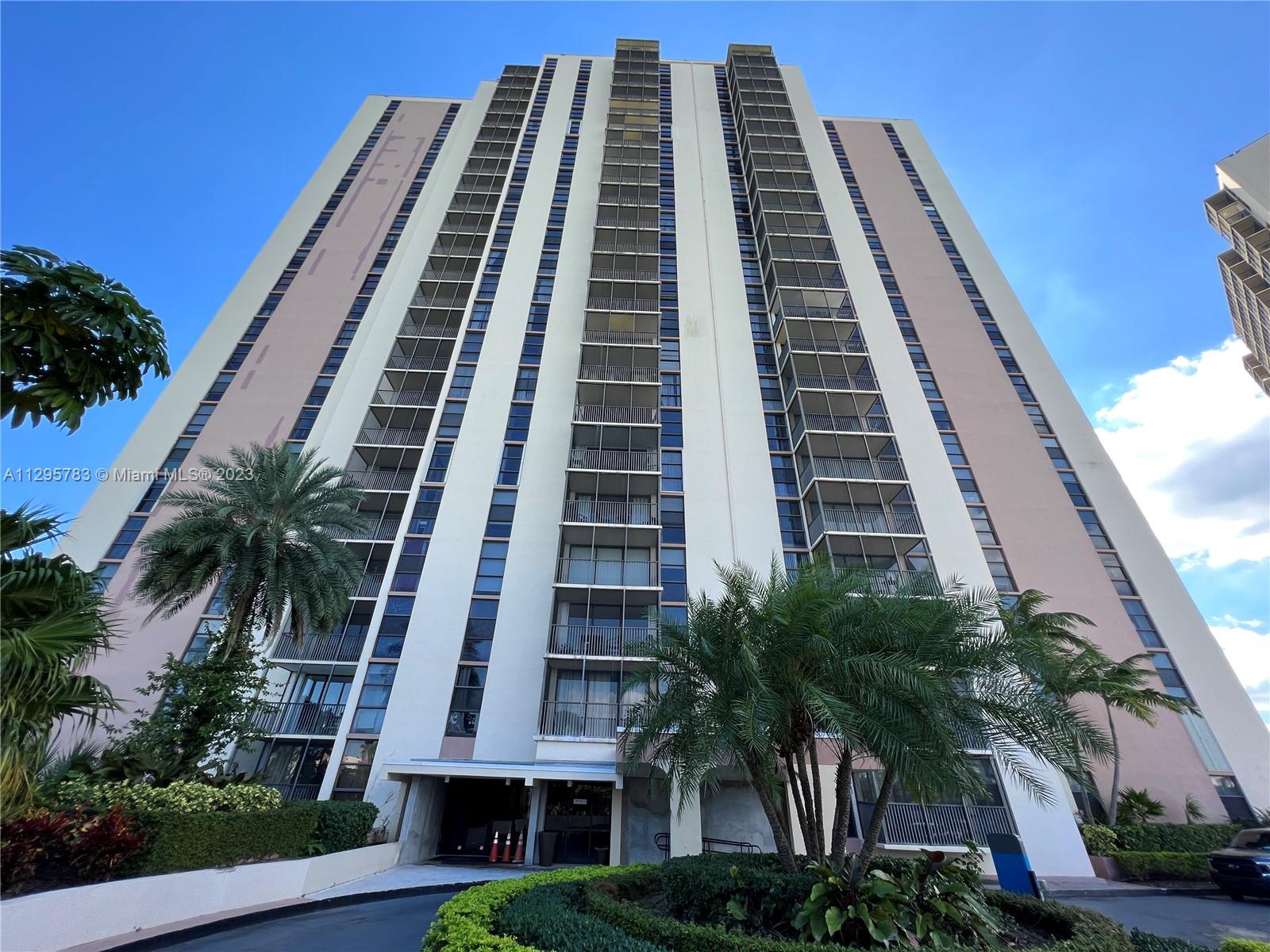 20379 Country Club Dr, Aventura, FL, 33180 United States, 2 Bedrooms Bedrooms, ,2 BathroomsBathrooms,Residential,For Sale,Country Club Dr,A11295783