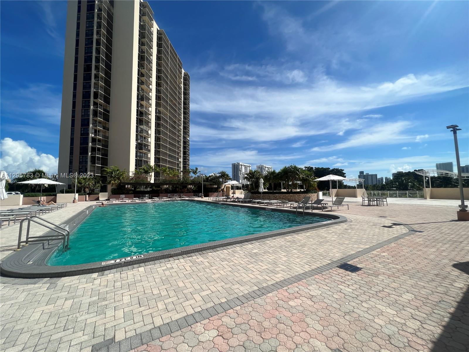 20379 Country Club Dr, Aventura, FL, 33180 United States, 2 Bedrooms Bedrooms, ,2 BathroomsBathrooms,Residential,For Sale,Country Club Dr,A11295783