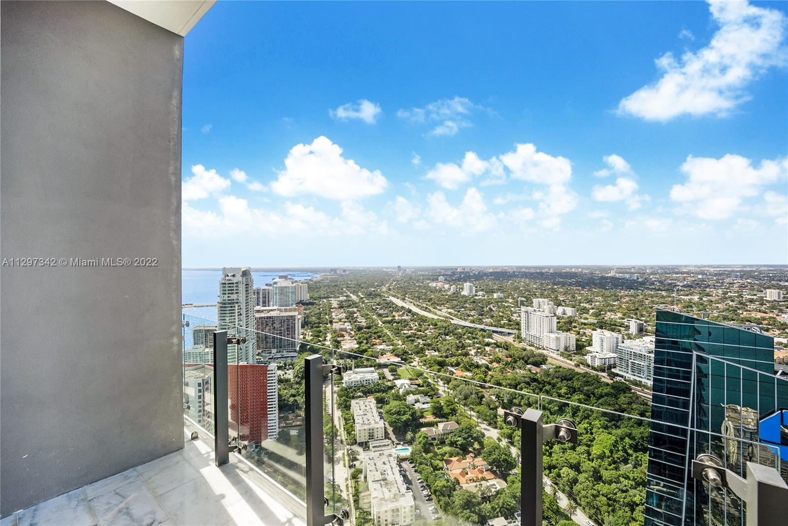 1451 Brickell Ave, Miami, FL, 33131 United States, 3 Bedrooms Bedrooms, ,3 BathroomsBathrooms,Residential,For Sale,Brickell Ave,A11297342