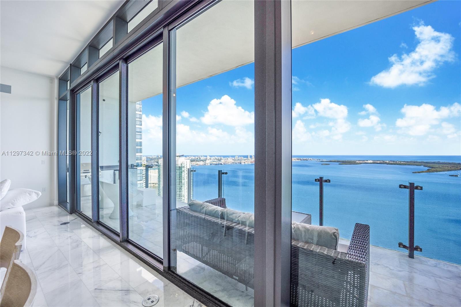 1451 Brickell Ave, Miami, FL, 33131 United States, 3 Bedrooms Bedrooms, ,3 BathroomsBathrooms,Residential,For Sale,Brickell Ave,A11297342