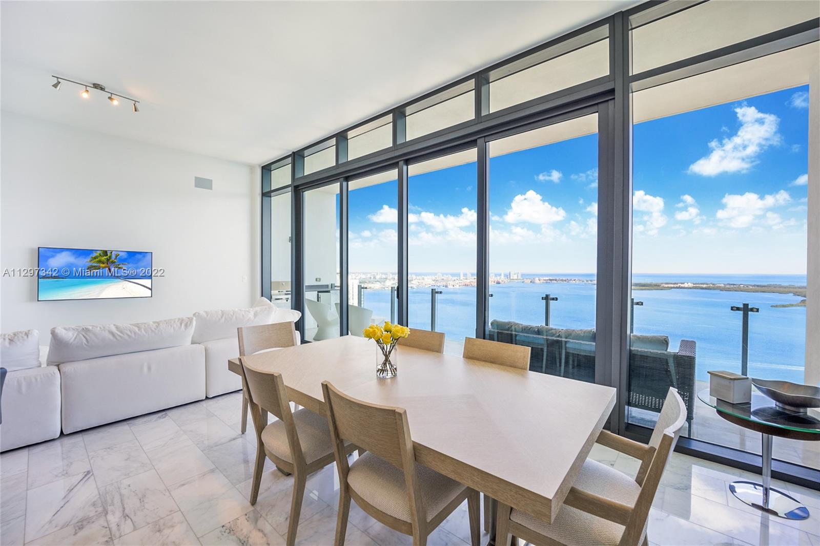 1451 Brickell Ave, Miami, FL, 33131 United States, 3 Bedrooms Bedrooms, ,3 BathroomsBathrooms,Residential,For Sale,Brickell Ave,A11297342