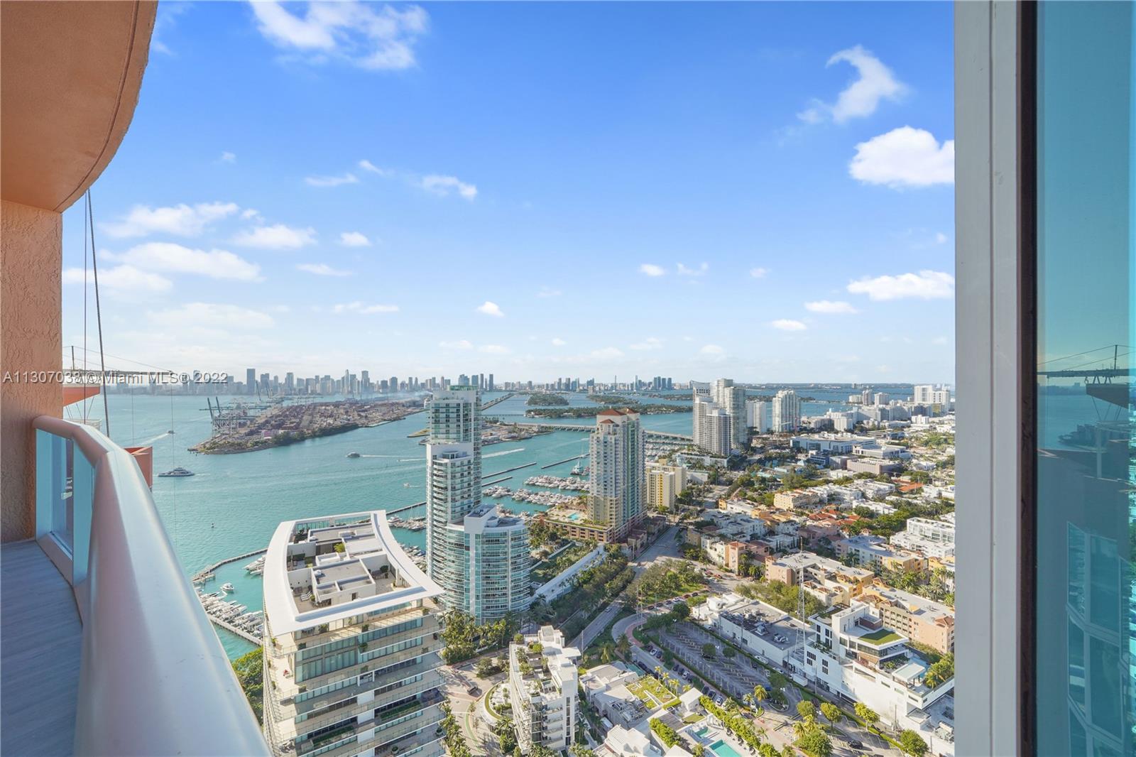 300 Pointe Dr, Miami Beach, FL, 33139 United States, 3 Bedrooms Bedrooms, ,3 BathroomsBathrooms,Residential,For Sale,Pointe Dr,A11307038