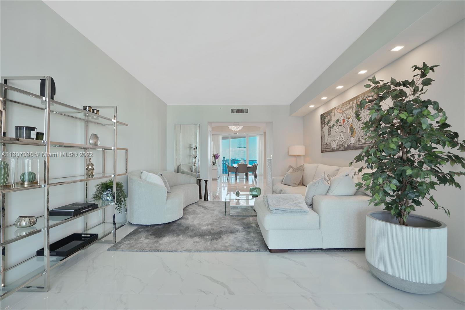 300 S Pointe Dr 4306, Miami Beach, Florida 33139, 3 Bedrooms Bedrooms, ,3 BathroomsBathrooms,Residential,For Sale,300 S Pointe Dr 4306,A11307038