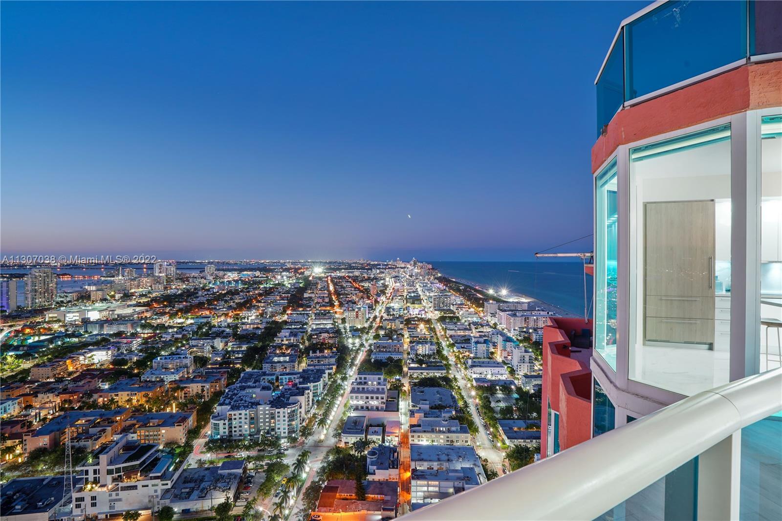 300 Pointe Dr, Miami Beach, FL, 33139 United States, 3 Bedrooms Bedrooms, ,3 BathroomsBathrooms,Residential,For Sale,Pointe Dr,A11307038