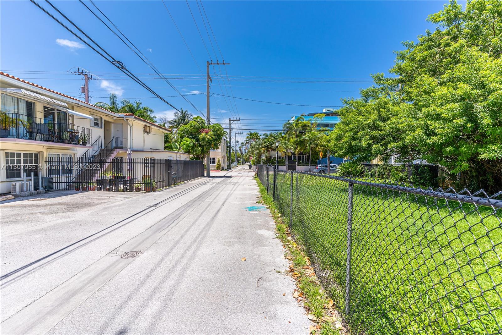 912 4th St, Miami Beach, FL, 33139 United States, 3 Bedrooms Bedrooms, ,3 BathroomsBathrooms,Residential,For Sale,4th St,A11307955