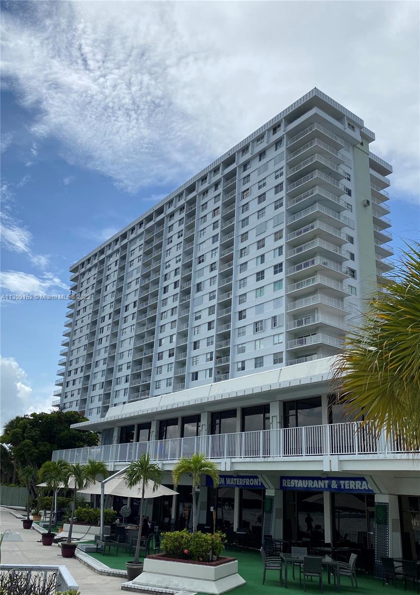 500 Bayview Dr, Sunny Isles Beach, FL, 33160 United States, 2 Bedrooms Bedrooms, ,2 BathroomsBathrooms,Residential,For Sale,Bayview Dr,A11309152