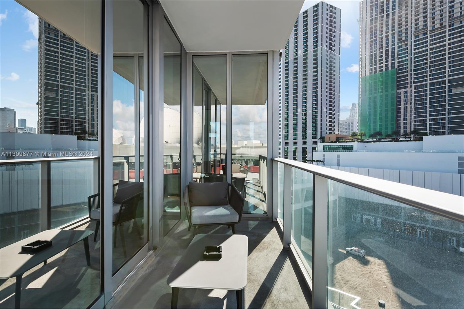 851 NE 1st Ave 912, Miami, Florida 33132, 3 Bedrooms Bedrooms, ,4 BathroomsBathrooms,Residential,For Sale,851 NE 1st Ave 912,A11309877