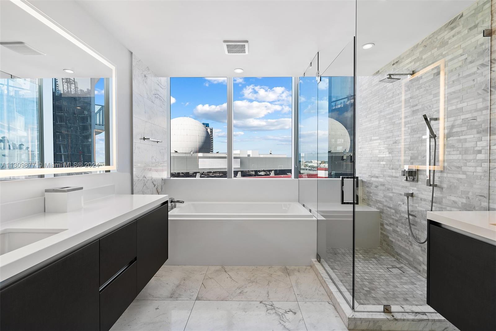 851 NE 1st Ave 912, Miami, Florida 33132, 3 Bedrooms Bedrooms, ,4 BathroomsBathrooms,Residential,For Sale,851 NE 1st Ave 912,A11309877