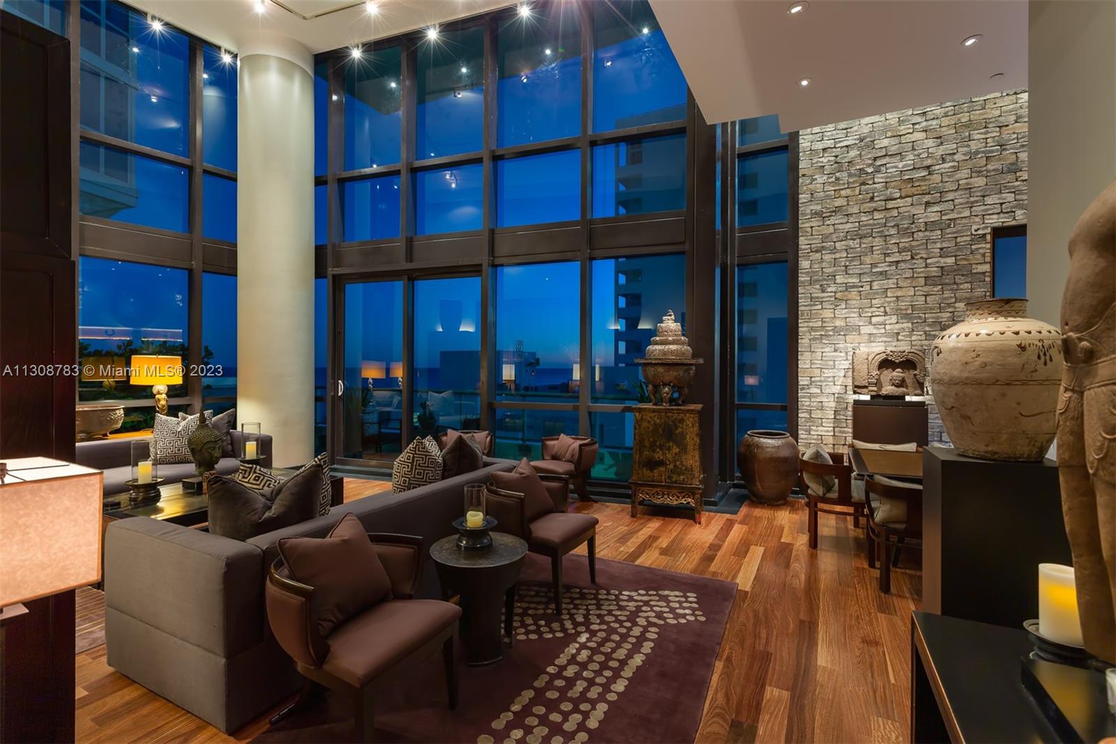 101 20th St, Miami Beach, FL, 33139 United States, 2 Bedrooms Bedrooms, ,2 BathroomsBathrooms,Residential,For Sale,20th St,A11308783