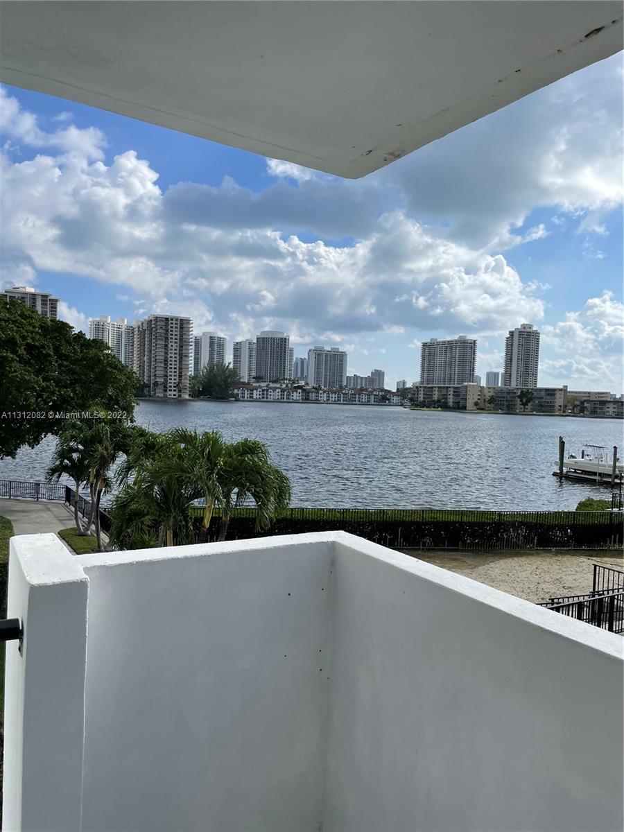 2780 183rd St, Aventura, FL, 33160 United States, 2 Bedrooms Bedrooms, ,2 BathroomsBathrooms,Residential,For Sale,183rd St,A11312082