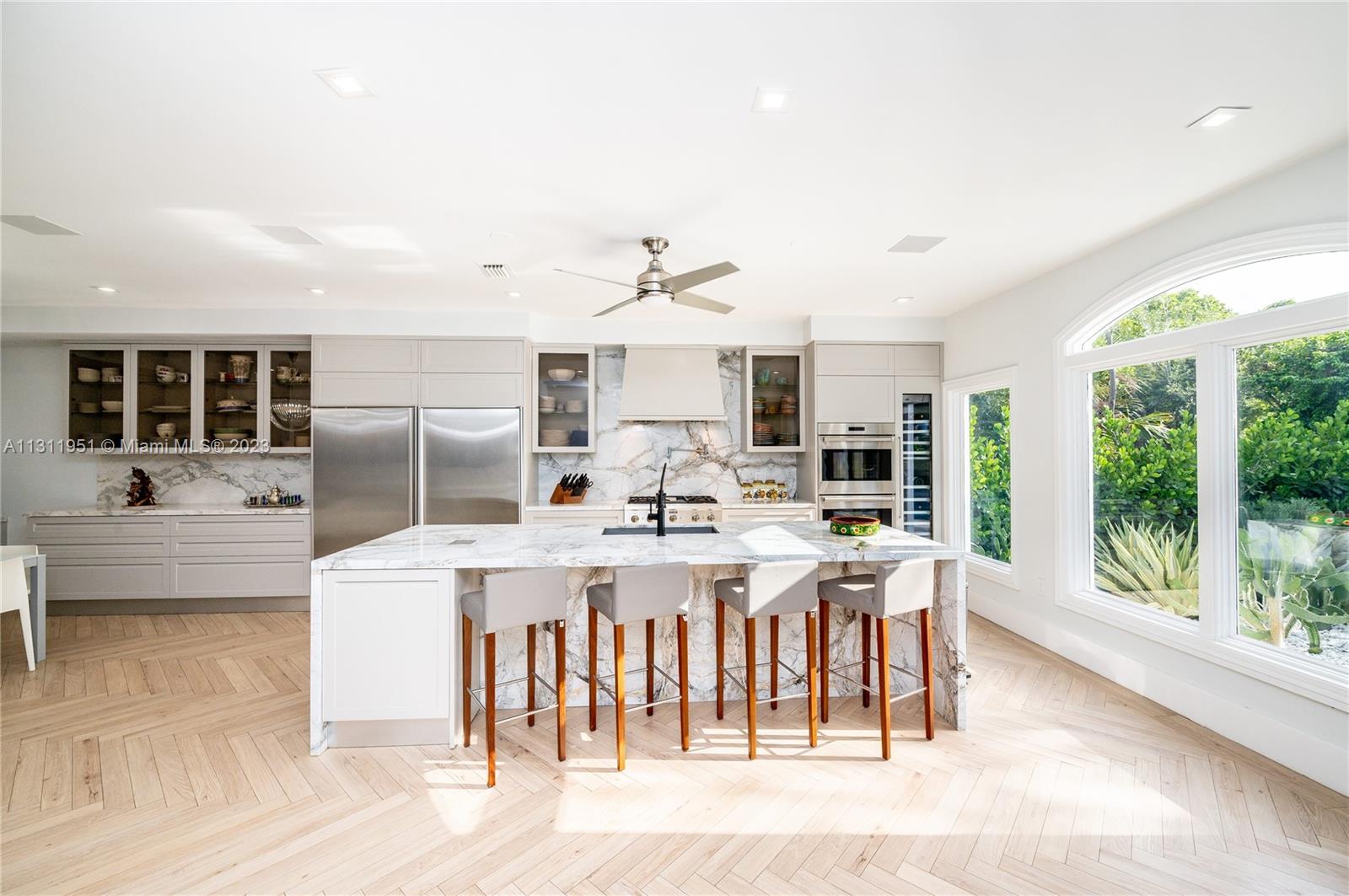 5770 100th St, Pinecrest, FL, 33156 United States, 5 Bedrooms Bedrooms, ,5 BathroomsBathrooms,Residential,For Sale,100th St,A11311951