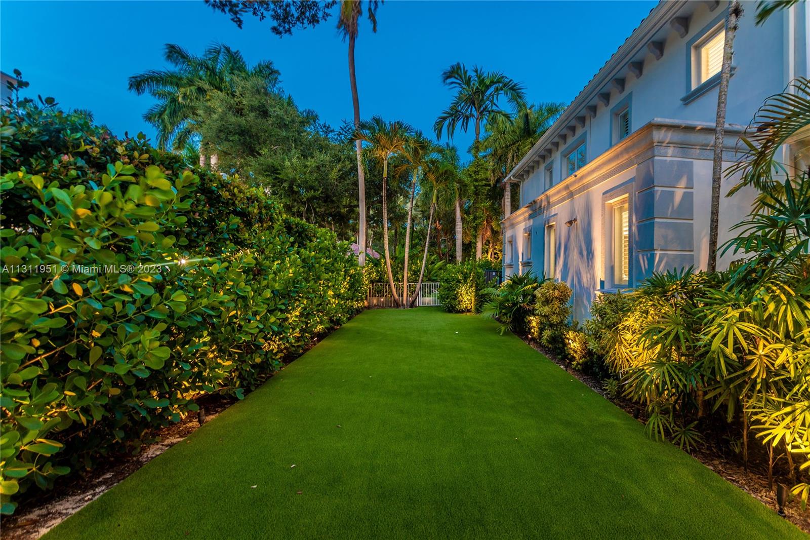 5770 100th St, Pinecrest, FL, 33156 United States, 5 Bedrooms Bedrooms, ,5 BathroomsBathrooms,Residential,For Sale,100th St,A11311951