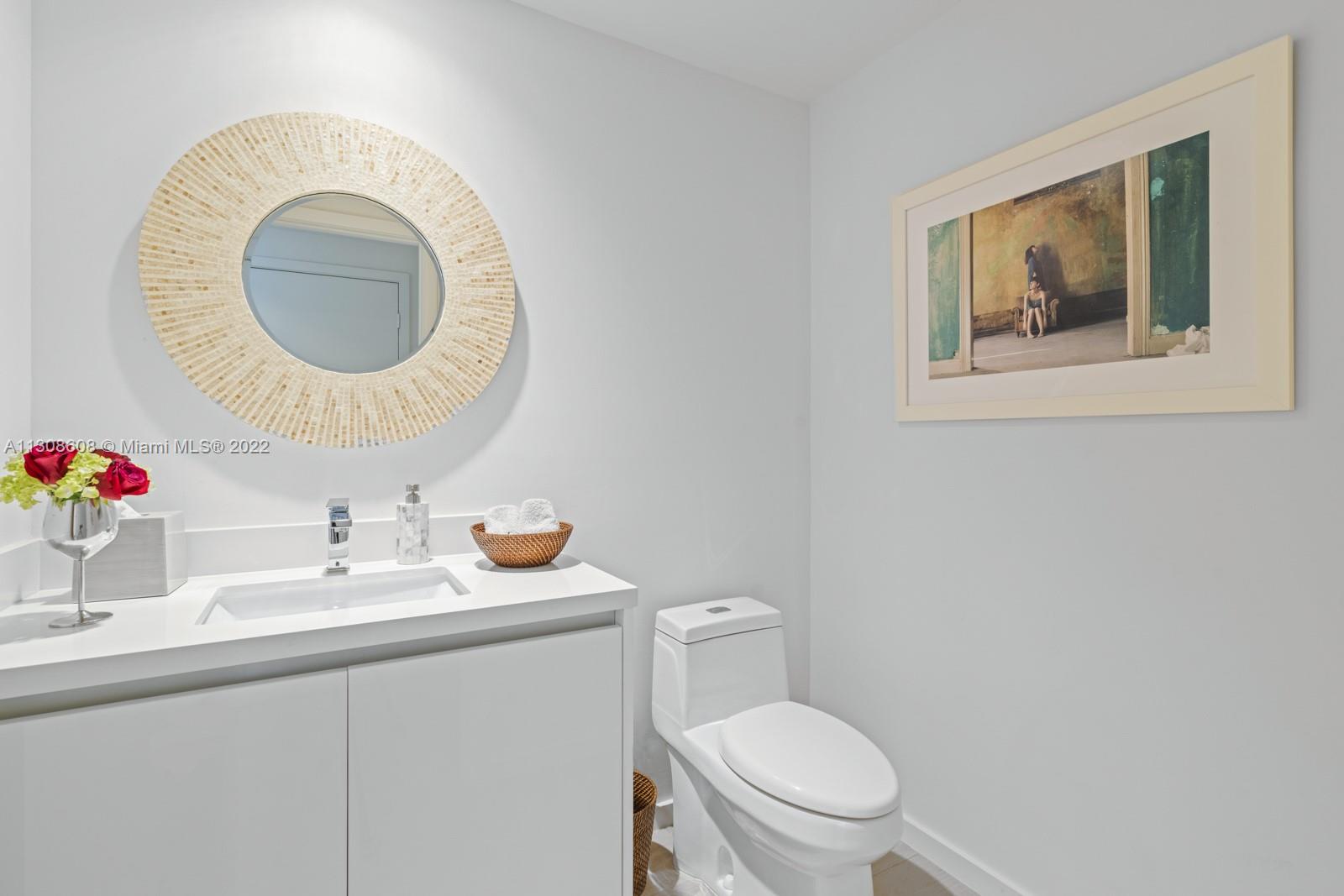 1 Collins Ave, Miami Beach, FL, 33139 United States, 5 Bedrooms Bedrooms, ,5 BathroomsBathrooms,Residential,For Sale,Collins Ave,A11308608