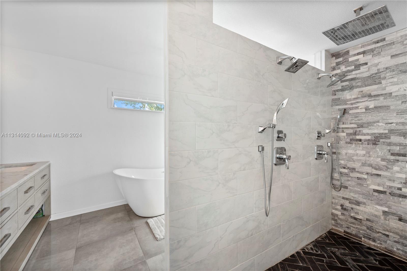 1617 17th Ave, Fort Lauderdale, FL, 33312 United States, 5 Bedrooms Bedrooms, ,3 BathroomsBathrooms,Residential,For Sale,17th Ave,A11314092