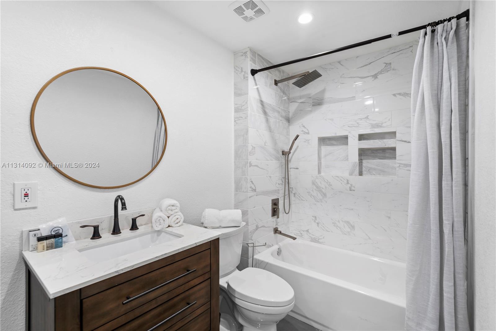 1617 17th Ave, Fort Lauderdale, FL, 33312 United States, 5 Bedrooms Bedrooms, ,3 BathroomsBathrooms,Residential,For Sale,17th Ave,A11314092