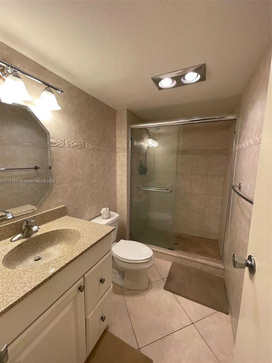 3675 N Country Club Dr 2609, Aventura, Florida 33180, 2 Bedrooms Bedrooms, ,2 BathroomsBathrooms,Residential,For Sale,3675 N Country Club Dr 2609,A11313913