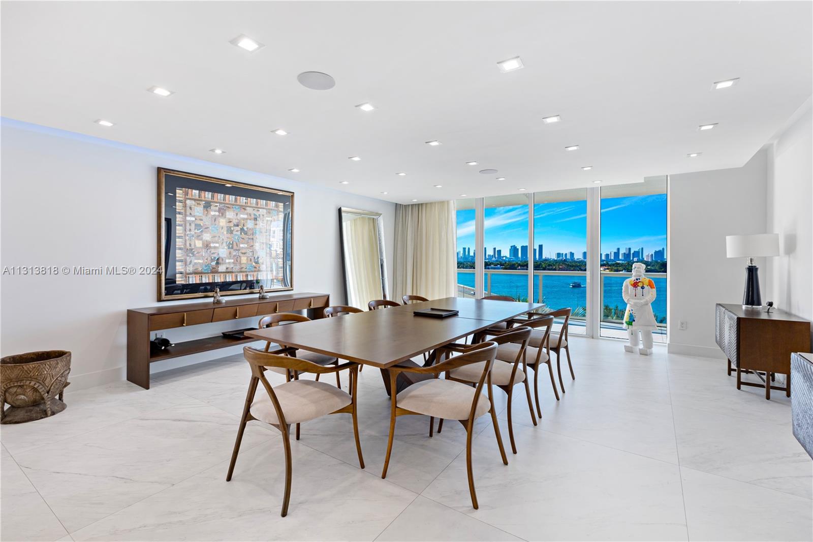 450 Alton Rd, Miami Beach, FL, 33139 United States, 4 Bedrooms Bedrooms, ,4 BathroomsBathrooms,Residential,For Sale,Alton Rd,A11313818