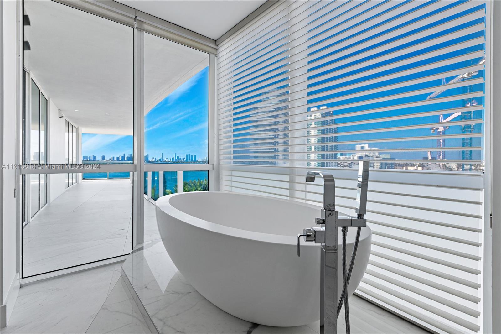 450 Alton Rd, Miami Beach, FL, 33139 United States, 4 Bedrooms Bedrooms, ,4 BathroomsBathrooms,Residential,For Sale,Alton Rd,A11313818