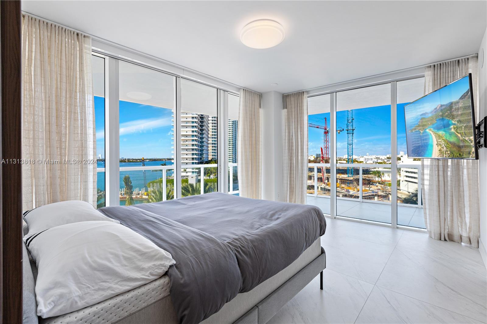 450 Alton Rd, Miami Beach, FL, 33139 United States, 4 Bedrooms Bedrooms, ,4 BathroomsBathrooms,Residential,For Sale,Alton Rd,A11313818