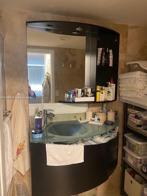 2780 183rd St, Aventura, FL, 33160 United States, 2 Bedrooms Bedrooms, ,2 BathroomsBathrooms,Residential,For Sale,183rd St,A11317438