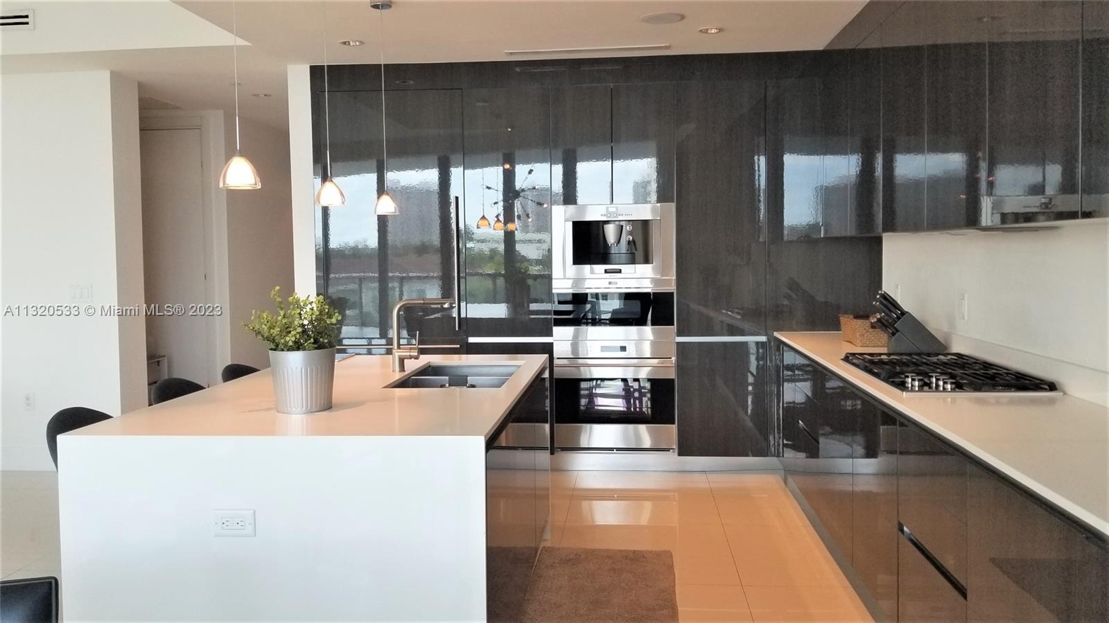 3250 188 St, Aventura, FL, 33180 United States, 2 Bedrooms Bedrooms, ,2 BathroomsBathrooms,Residential,For Sale,188 St,A11320533