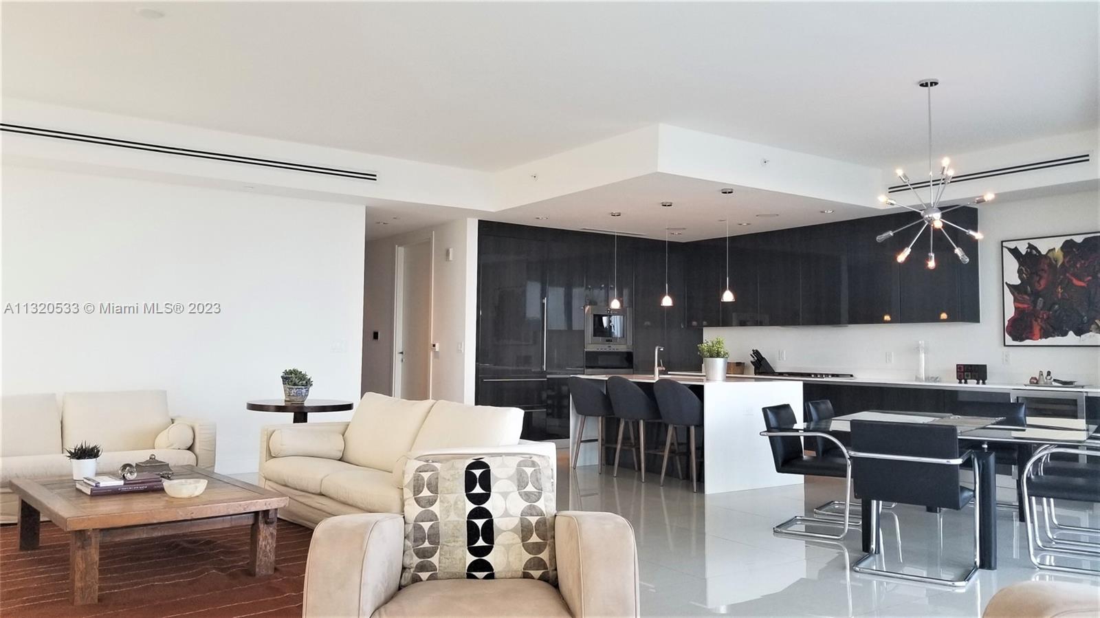 3250 188 St, Aventura, FL, 33180 United States, 2 Bedrooms Bedrooms, ,2 BathroomsBathrooms,Residential,For Sale,188 St,A11320533