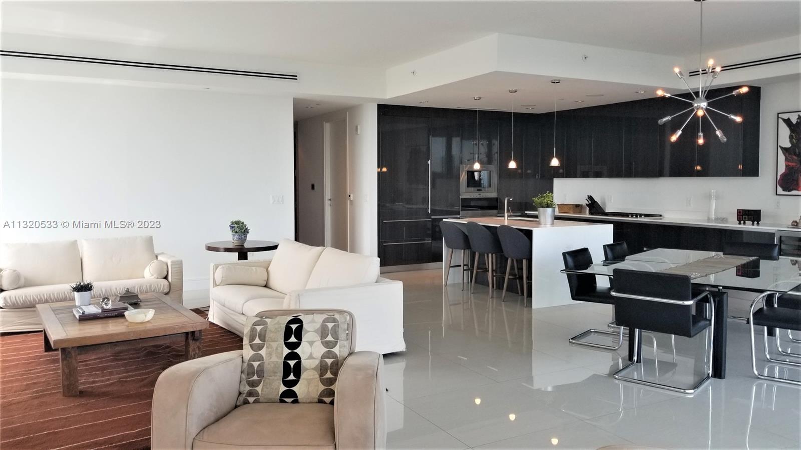 3250 188 St, Aventura, FL, 33180 United States, 2 Bedrooms Bedrooms, ,2 BathroomsBathrooms,Residential,For Sale,188 St,A11320533