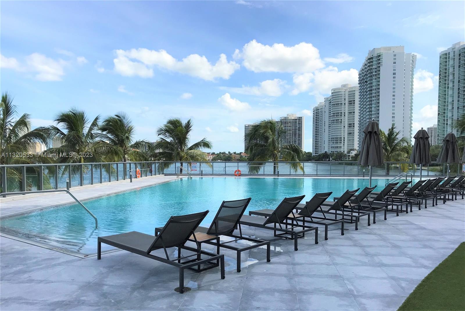 3250 188 St, Aventura, FL, 33180 United States, 2 Bedrooms Bedrooms, ,2 BathroomsBathrooms,Residential,For Sale,188 St,A11320533