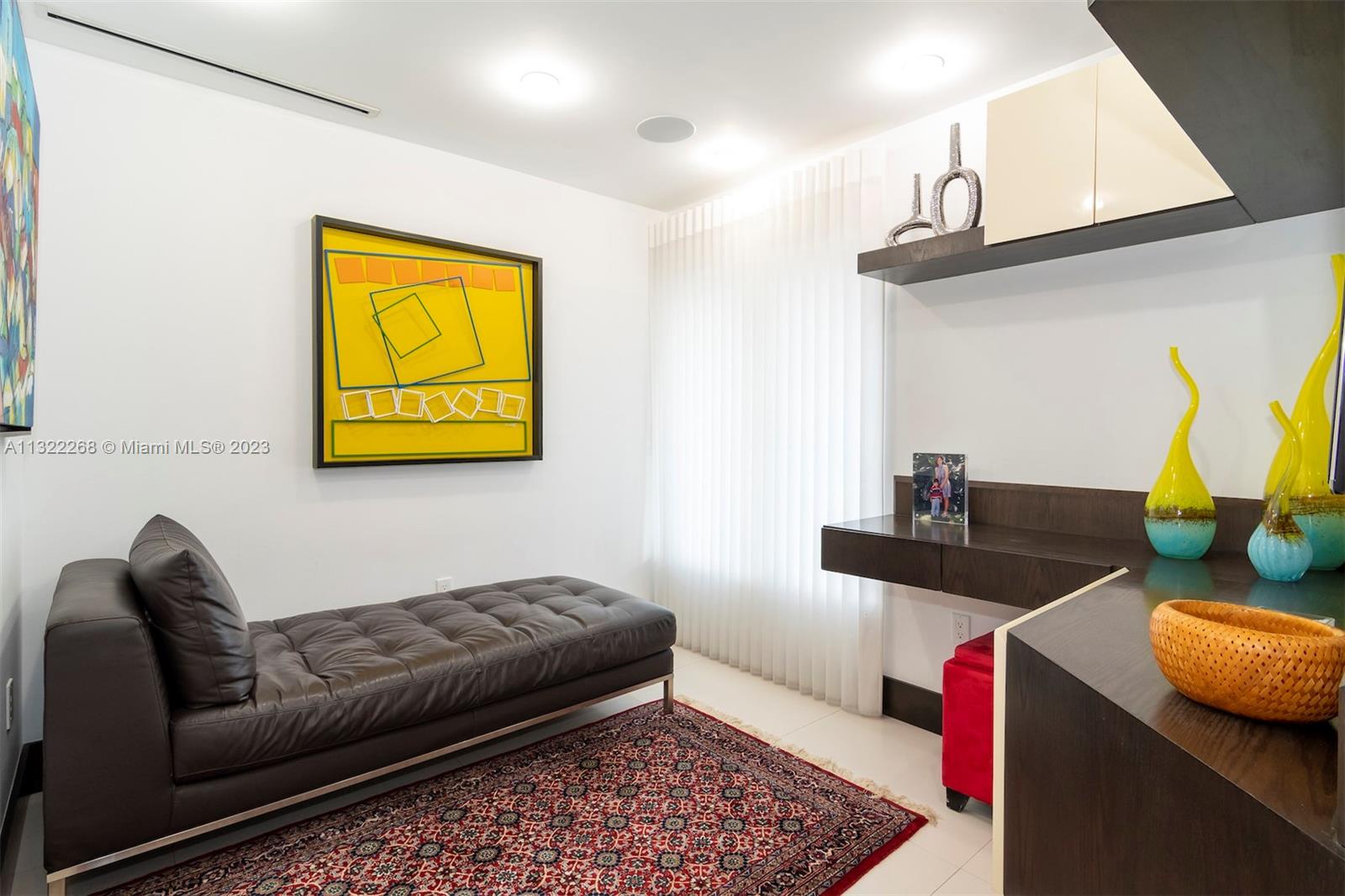 5354 NW 94th Doral Pl, Doral, Florida 33178, 3 Bedrooms Bedrooms, ,4 BathroomsBathrooms,Residential,For Sale,5354 NW 94th Doral Pl,A11322268