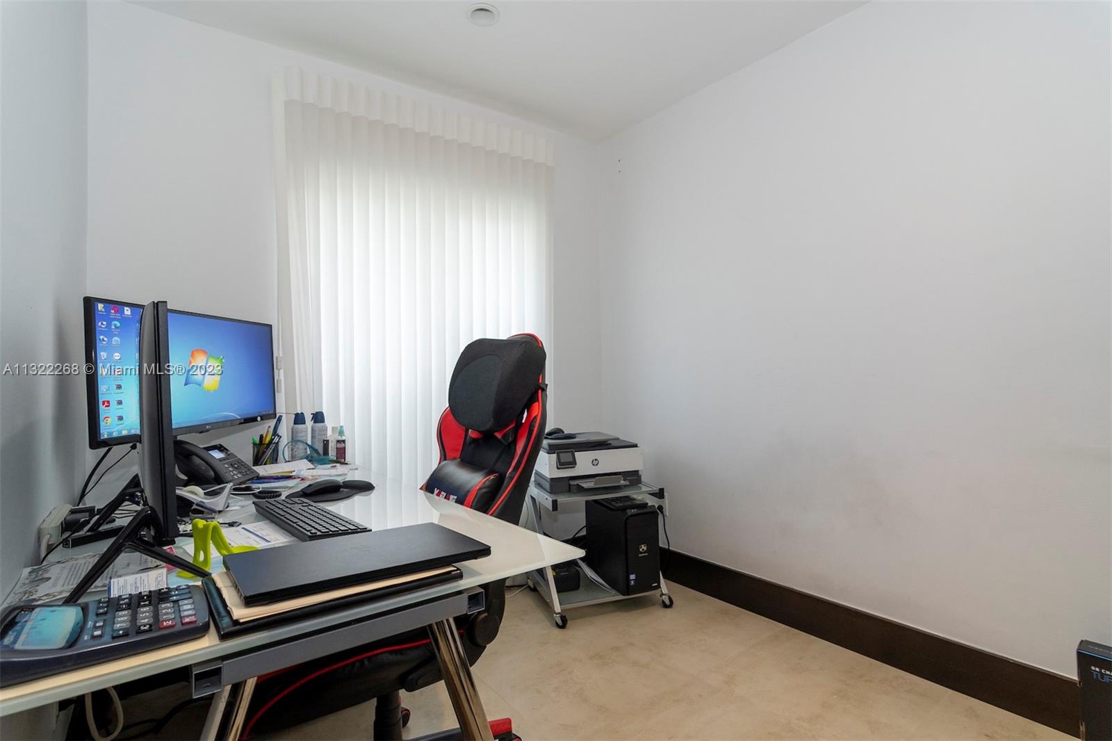 5354 NW 94th Doral Pl, Doral, Florida 33178, 3 Bedrooms Bedrooms, ,4 BathroomsBathrooms,Residential,For Sale,5354 NW 94th Doral Pl,A11322268