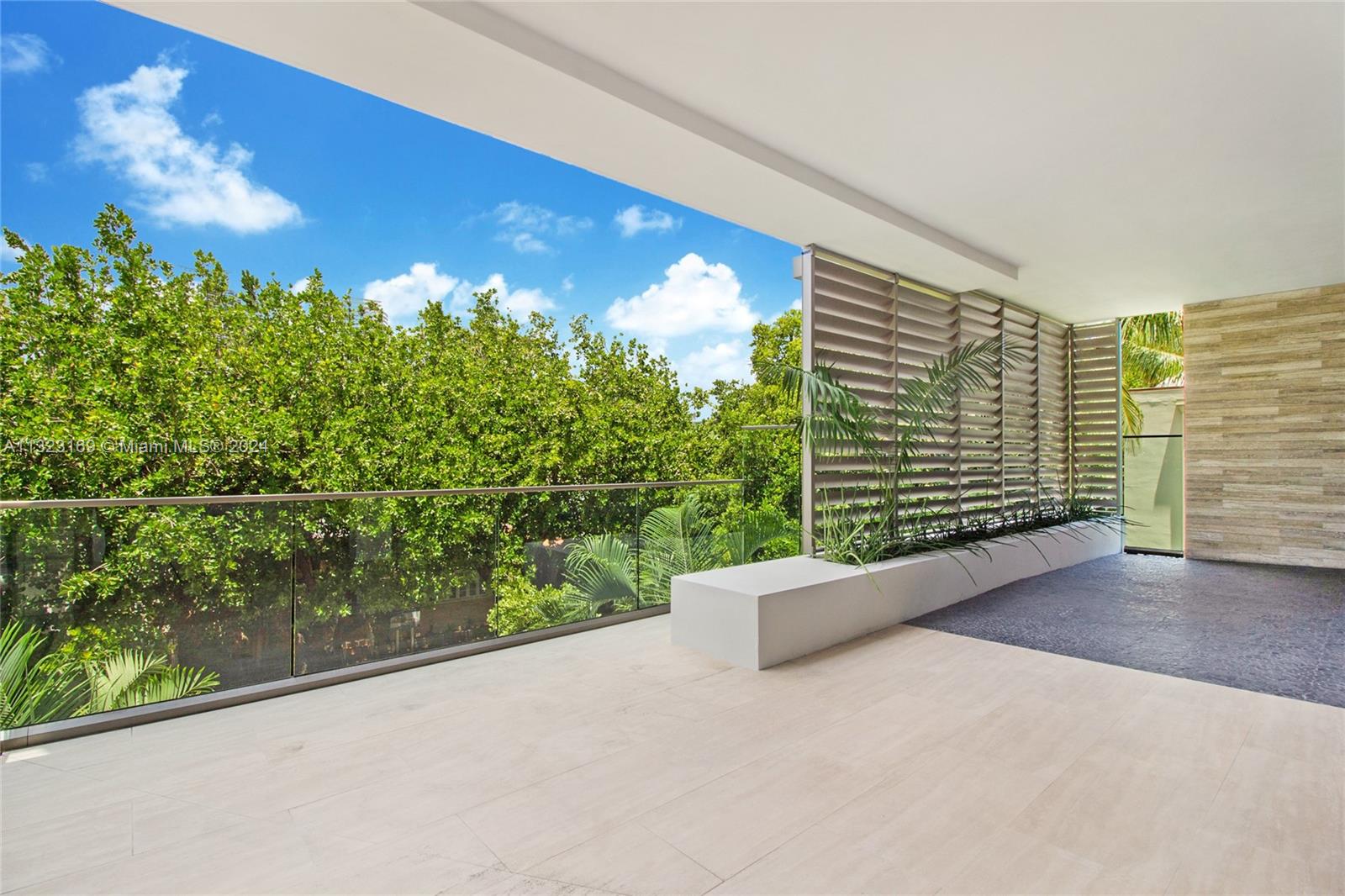 311 Meridian Ave, Miami Beach, FL, 33139 United States, 3 Bedrooms Bedrooms, ,3 BathroomsBathrooms,Residential,For Sale,Meridian Ave,A11323169