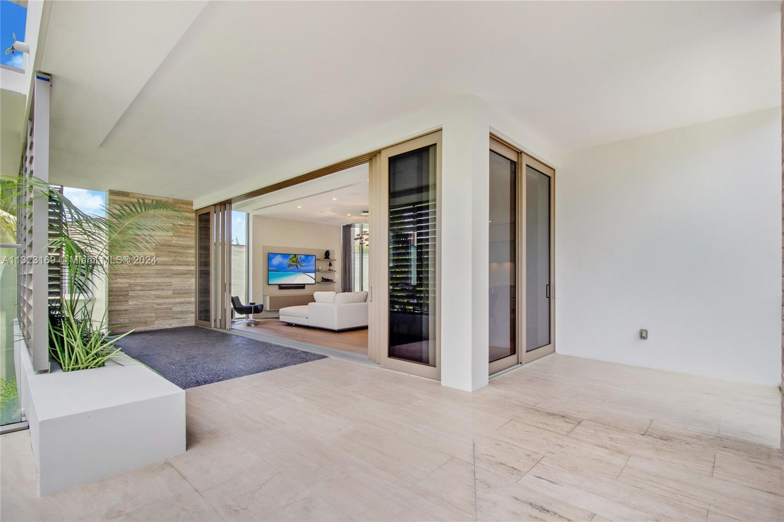 311 Meridian Ave, Miami Beach, FL, 33139 United States, 3 Bedrooms Bedrooms, ,3 BathroomsBathrooms,Residential,For Sale,Meridian Ave,A11323169