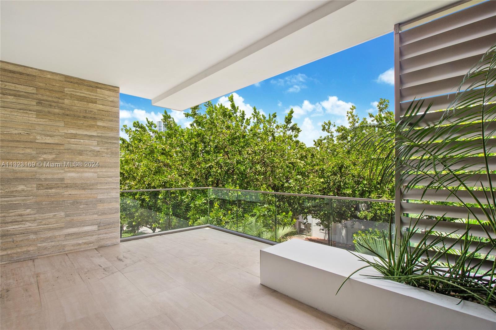 311 Meridian Ave, Miami Beach, FL, 33139 United States, 3 Bedrooms Bedrooms, ,3 BathroomsBathrooms,Residential,For Sale,Meridian Ave,A11323169