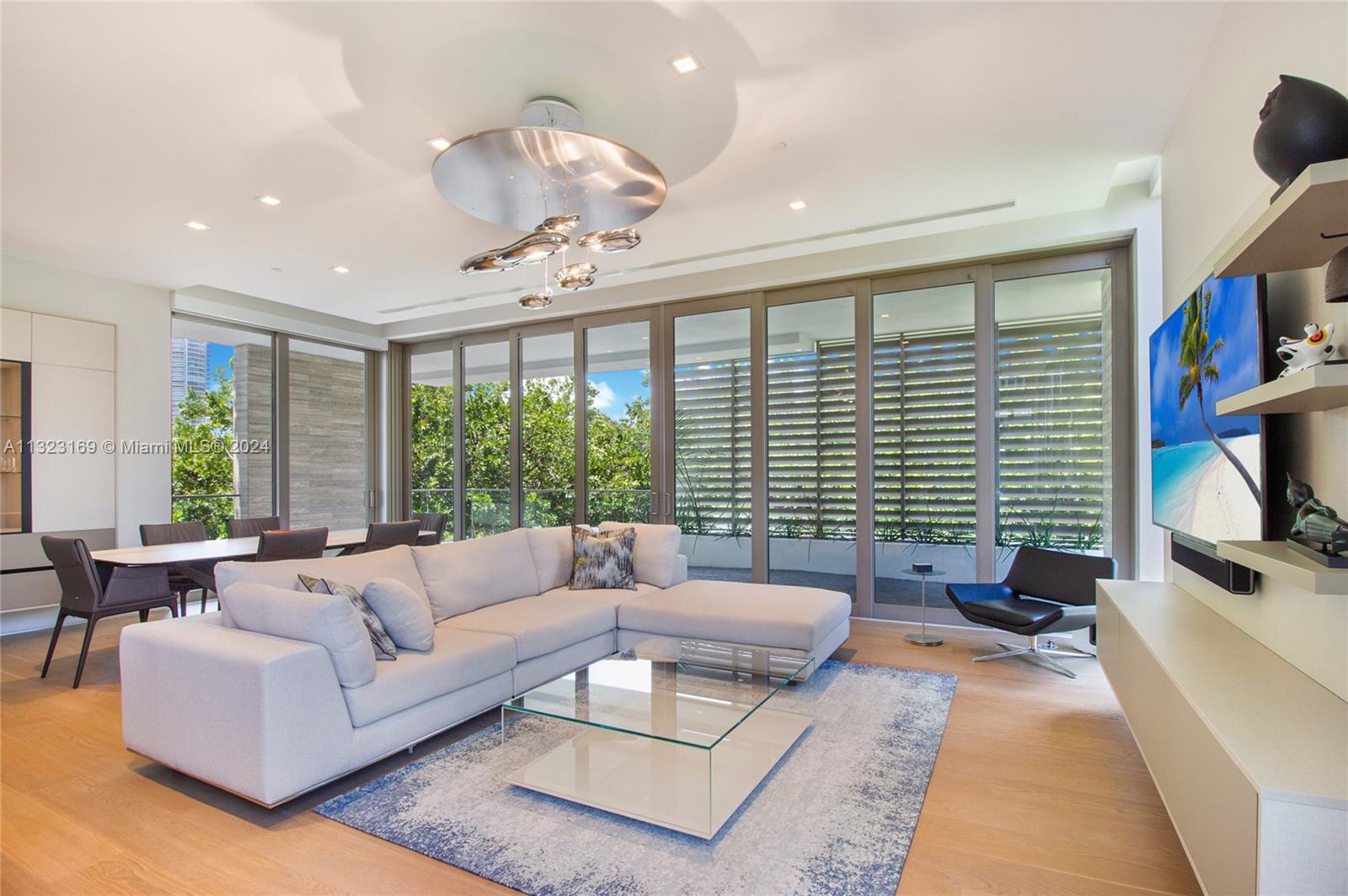 311 Meridian Ave, Miami Beach, FL, 33139 United States, 3 Bedrooms Bedrooms, ,3 BathroomsBathrooms,Residential,For Sale,Meridian Ave,A11323169